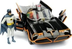 Batman 1966 Classic Batmobile 1:24 -Spielzeugladen 13492886 03
