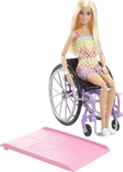 Barbie Fashionistas + Wheelchair - Checkers
