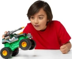 Metal Machines - Monster Truck Wars - Bone Breaker -Spielzeugladen 28912754 02