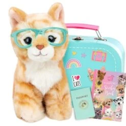 Studio Pets Kuscheltier „RayBen“ Inkl. Koffer, Reisepass Und Stickerbuch -Spielzeugladen 30041140 02
