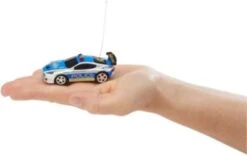 Mini RC Car Polizeiauto Police, Revell Control Ferngesteuertes Auto In Dosenverpackung, 8 Cm -Spielzeugladen 8739618 05